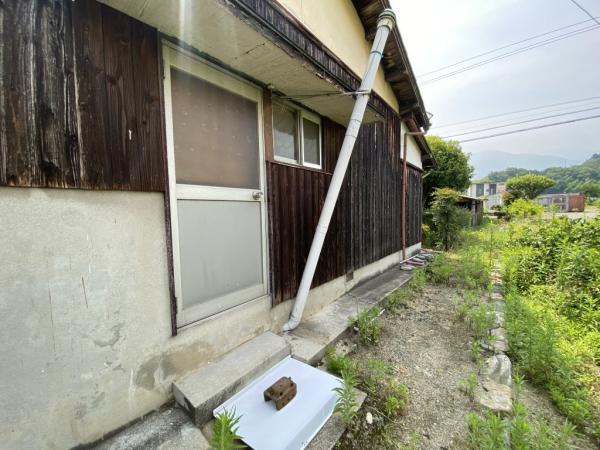 中古戸建 西条市下島山甲2513 JR予讃線中萩駅 650万円