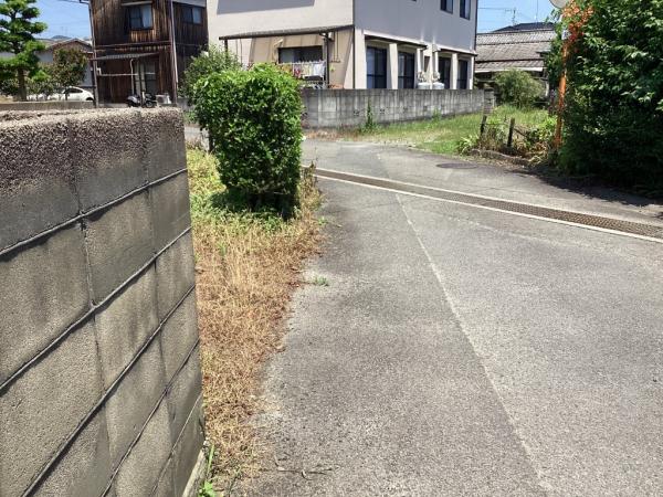 土地 西条市国安 JR予讃線伊予三芳駅 200万円