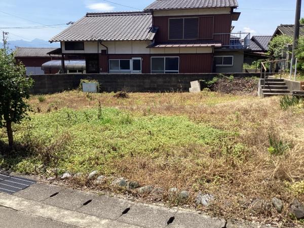 土地 西条市国安 JR予讃線伊予三芳駅 200万円