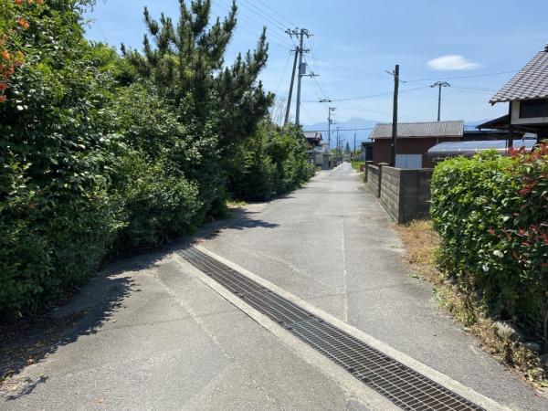 土地 西条市国安 JR予讃線伊予三芳駅 200万円
