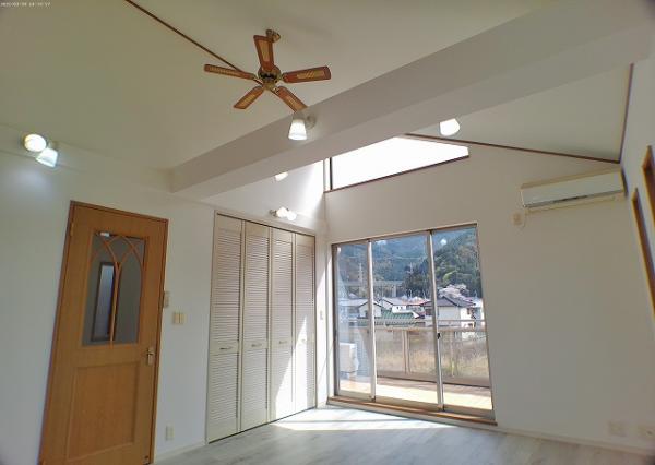 中古戸建 西条市飯岡2565-90 JR予讃線伊予西条駅 2,180万円
