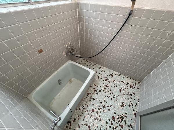中古戸建 新居浜市中村４丁目12-29 JR予讃線新居浜駅 180万円