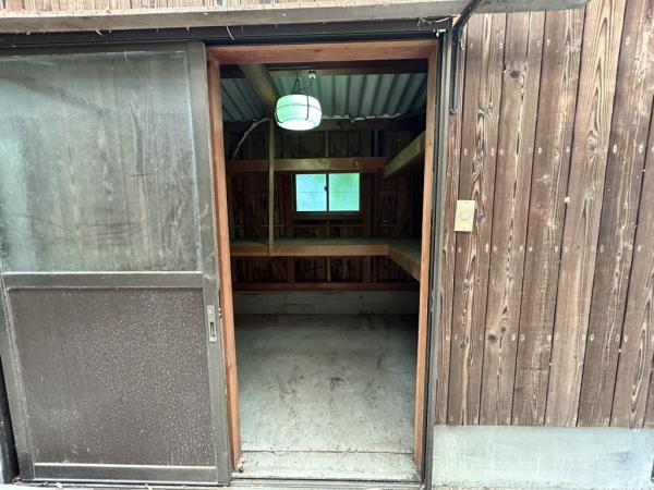中古戸建 新居浜市中村４丁目12-29 JR予讃線新居浜駅 180万円