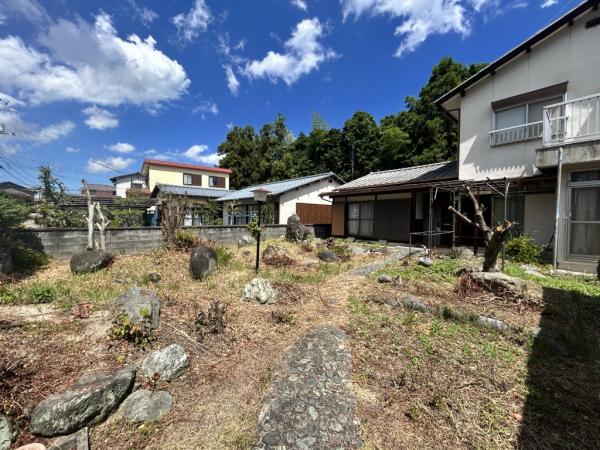 中古戸建 新居浜市中村４丁目12-29 JR予讃線新居浜駅 180万円