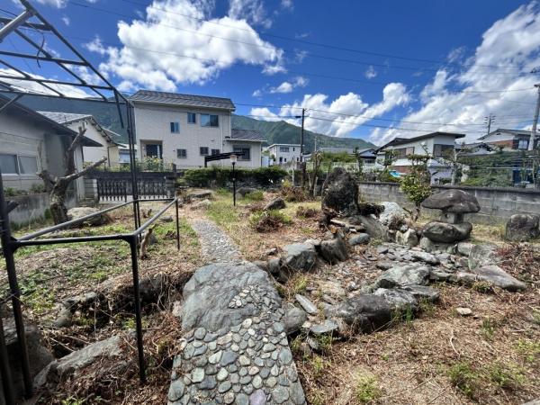 中古戸建 新居浜市中村４丁目12-29 JR予讃線新居浜駅 180万円