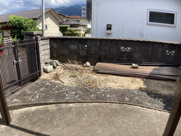 土地 新居浜市岸の上町１丁目9-33 JR予讃線新居浜駅 520万円
