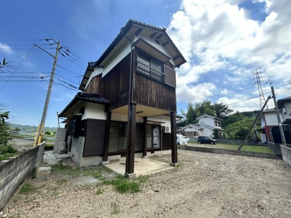 中古戸建 新居浜市萩生2063-7 JR予讃線中萩駅 530万円