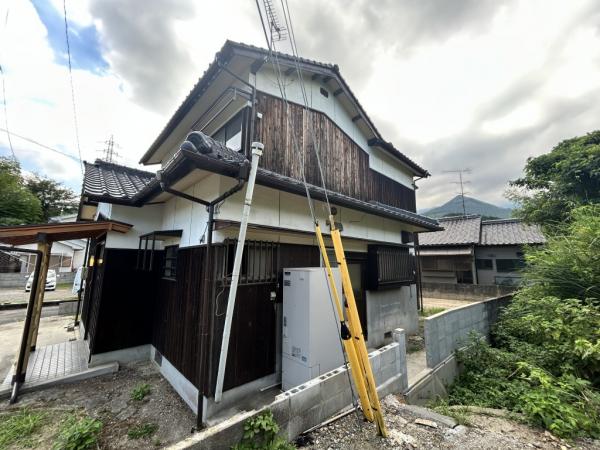 中古戸建 新居浜市萩生2063-7 JR予讃線中萩駅 530万円