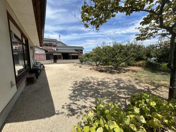 土地 今治市八町西５丁目 JR予讃線伊予富田駅 880万円