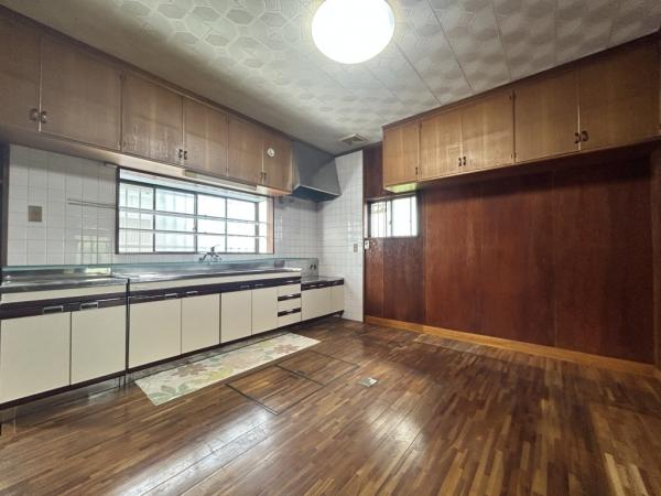 中古戸建 新居浜市垣生２丁目3-5 JR予讃線多喜浜駅 1,180万円