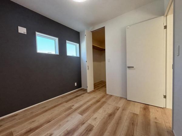 11570　未入居住宅　四国中央市寒川町 洋室