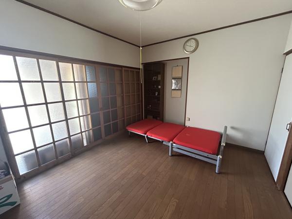 【不動産販売　愛媛総合】11380　中古住宅　今治市河南町1丁目 洋室