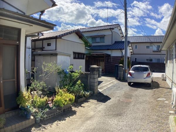 中古戸建 新居浜市庄内町１丁目2-3 JR予讃線新居浜駅 399万円