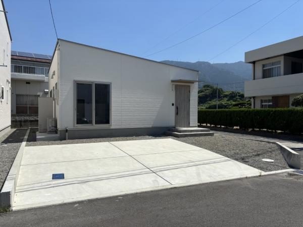 中古戸建 四国中央市下柏町1020-7 JR予讃線伊予三島駅 2,440万円