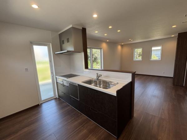 中古戸建 四国中央市下柏町 JR予讃線伊予三島駅 2,673万円