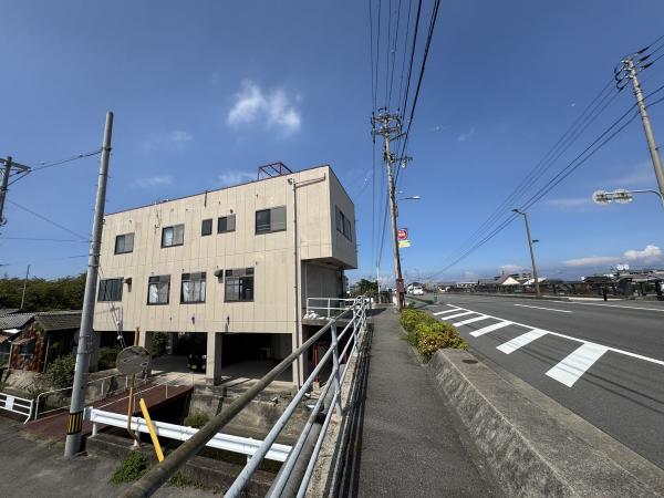 中古戸建 今治市北鳥生町１丁目2-27 JR予讃線今治駅 689万円