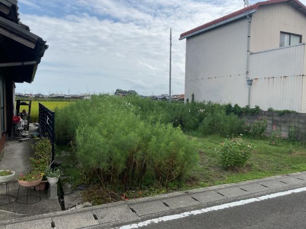 【不動産販売　愛媛総合】11377　土地　西条市石田 現地土地写真 