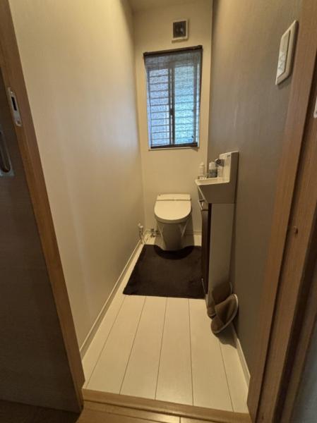 【不動産販売　愛媛総合】11623　中古住宅　四国中央市土居町津根 トイレ 