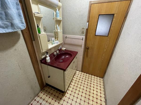中古戸建 西条市福武甲736-8 JR予讃線伊予西条駅 900万円