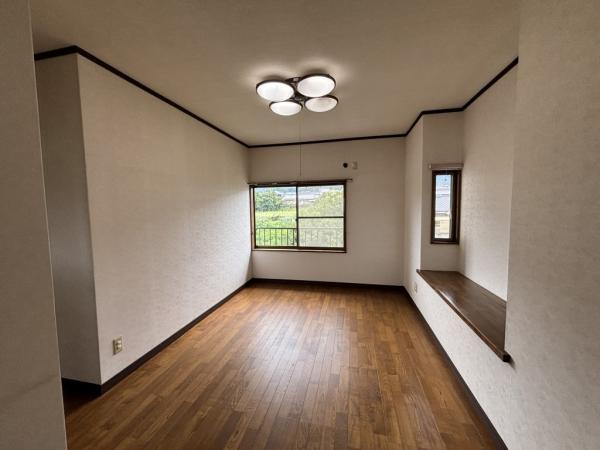 【不動産販売　愛媛総合】11014　新居浜市上原1丁目 洋室