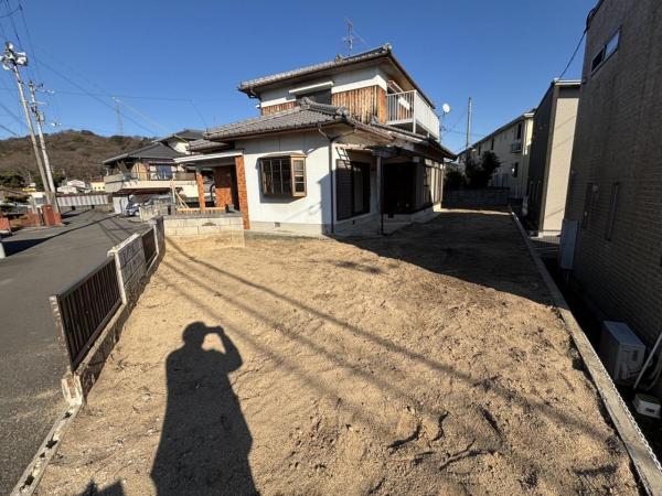 土地 新居浜市東田１丁目860-1 JR予讃線新居浜駅 680万円