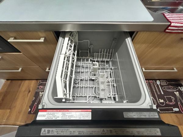 【不動産販売　愛媛総合】11701　中古住宅　新居浜市萩生 キッチン 