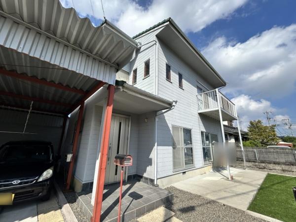 【不動産販売　愛媛総合】11701　中古住宅　新居浜市萩生 現地外観写真 
