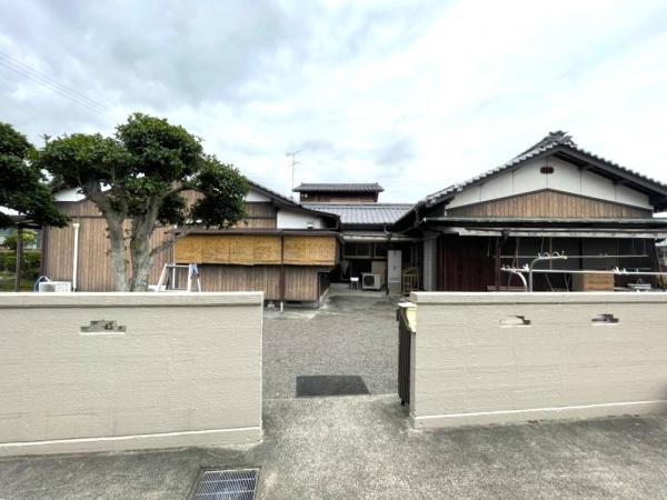 中古戸建 西条市飯岡 JR予讃線伊予西条駅 2,100万円