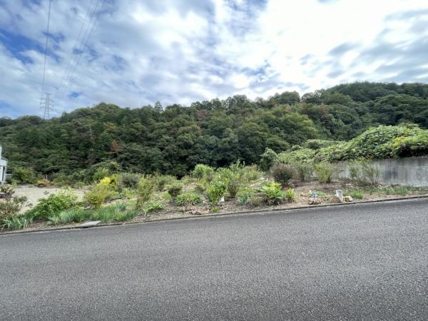 土地 西条市早川 JR予讃線伊予西条駅 1万円