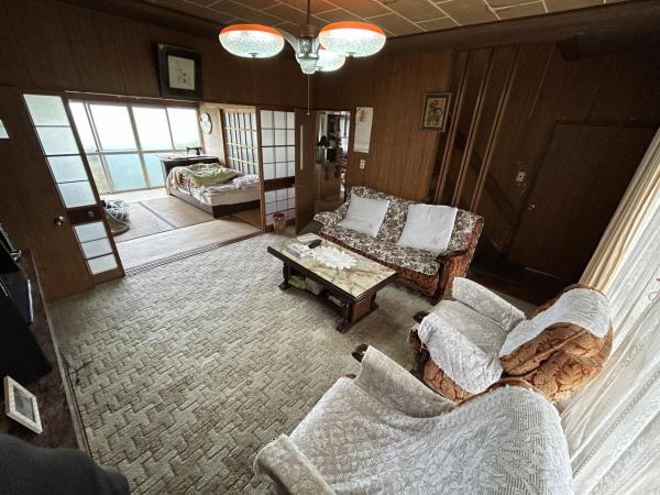 【不動産販売　愛媛総合】11035　中古住宅　今治市上徳甲 洋室