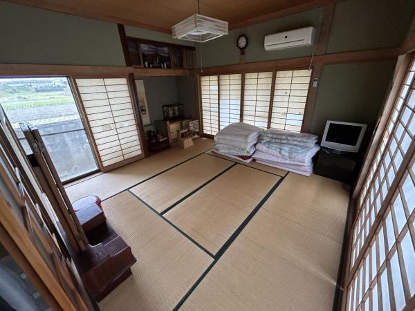 【不動産販売　愛媛総合】11035　中古住宅　今治市上徳甲 和室