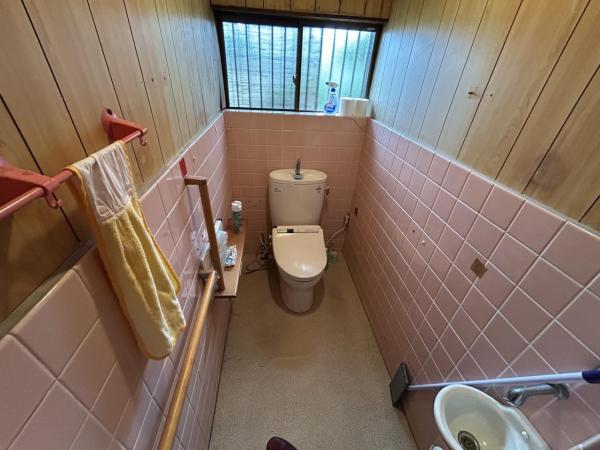 【不動産販売　愛媛総合】11035　中古住宅　今治市上徳甲 トイレ 