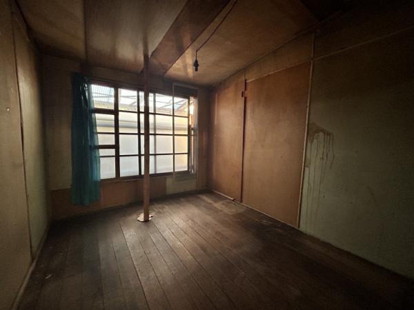 【不動産販売　愛媛総合】11946　中古住宅　新居浜市清水町 洋室