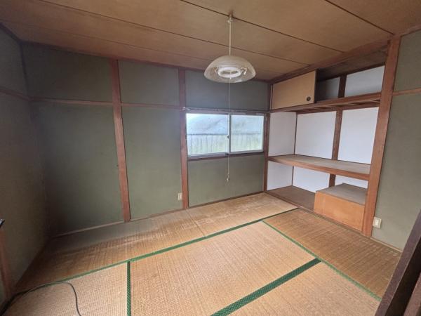 中古戸建 新居浜市宇高町５丁目 JR予讃線多喜浜駅 140万円