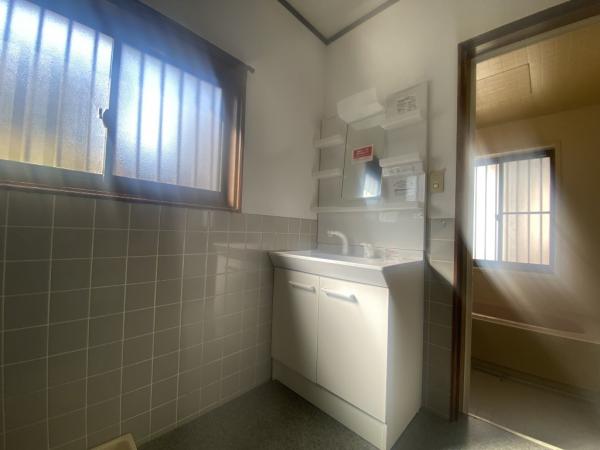 中古戸建 西条市小松町妙口 JR予讃線伊予小松駅 880万円