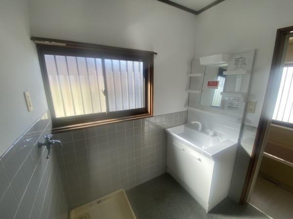 中古戸建 西条市小松町妙口 JR予讃線伊予小松駅 880万円