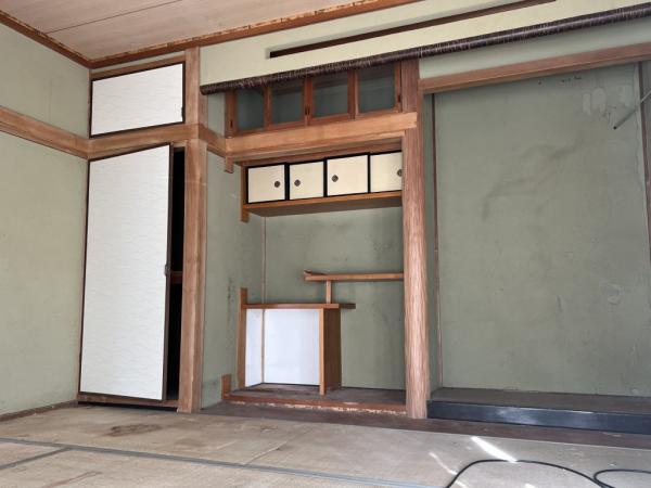 中古戸建 今治市新谷乙219-81 JR予讃線伊予富田駅 220万円