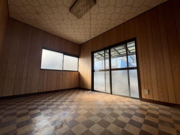 中古戸建 今治市新谷乙219-81 JR予讃線伊予富田駅 220万円