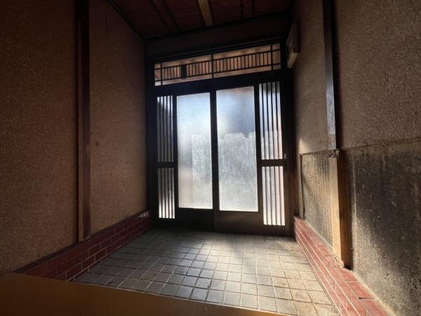 中古戸建 今治市新谷乙219-81 JR予讃線伊予富田駅 220万円