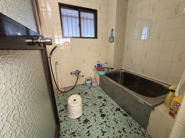 【不動産販売　愛媛総合】11795　中古住宅　四国中央市豊岡町長田 浴室 