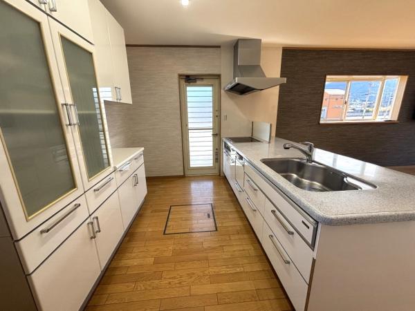 中古戸建 新居浜市土橋１丁目 JR予讃線新居浜駅 1,880万円