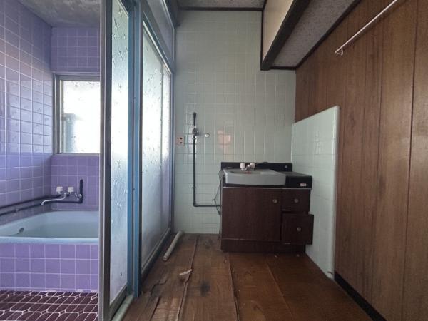 中古戸建 新居浜市星原町 JR予讃線新居浜駅 500万円
