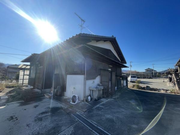中古戸建 西条市丹原町高松599-2 JR予讃線玉之江駅 290万円