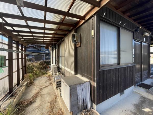 中古戸建 西条市丹原町高松599-2 JR予讃線玉之江駅 290万円