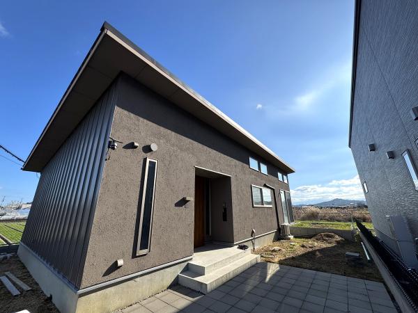 中古戸建 今治市新谷 JR予讃線伊予富田駅 3,300万円