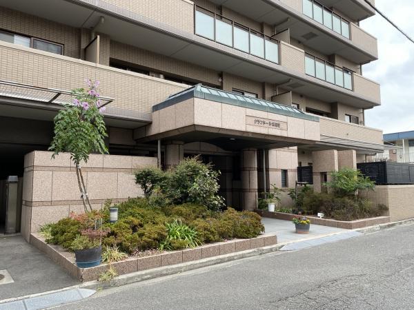 中古マンション 今治市北日吉町１丁目 JR予讃線今治駅 1,380万円
