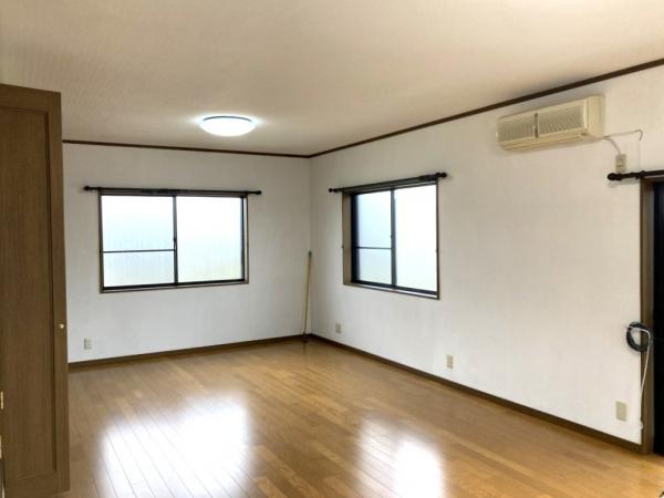 中古戸建 今治市新谷174-15 JR予讃線伊予富田駅 1,358万円