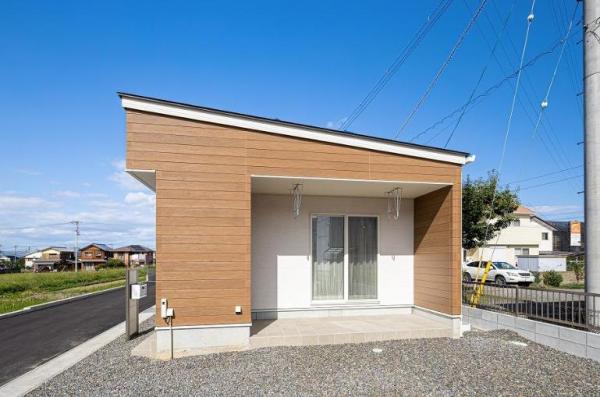 新築戸建 新居浜市政枝町２丁目 JR予讃線新居浜駅 2,998万円