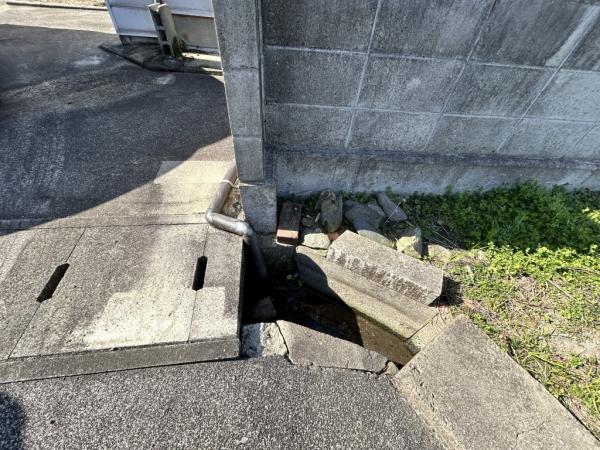 中古戸建 新居浜市西の土居町１丁目9-23 JR予讃線新居浜駅 380万円