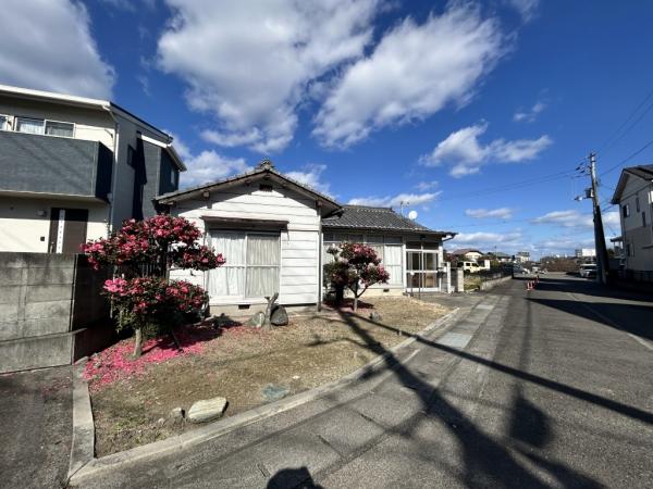 中古戸建 新居浜市西の土居町１丁目9-23 JR予讃線新居浜駅 380万円